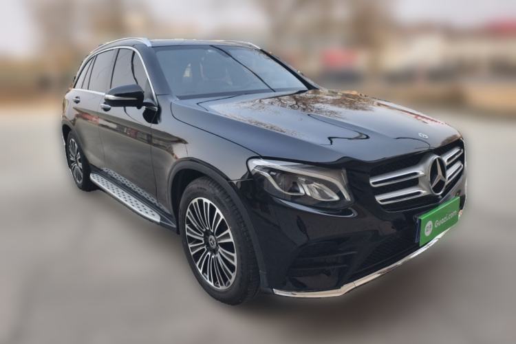 Used Mercedes-Benz GLC 2017 GLC 260 4MATIC Dynamic Edition Front Right 45 Deg