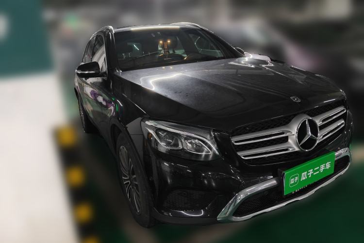 Used Mercedes-Benz GLC 2017 GLC 200 4MATIC Front Right 45 Deg
