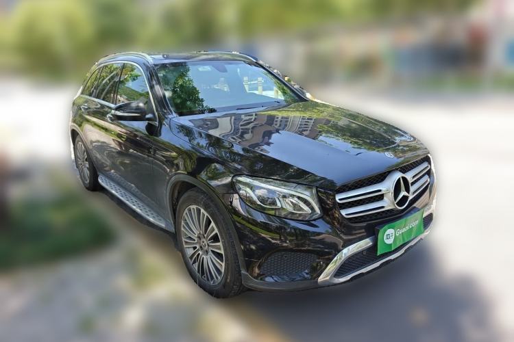 Used Mercedes-Benz GLC 2017 GLC 200 4MATIC Front Right 45 Deg