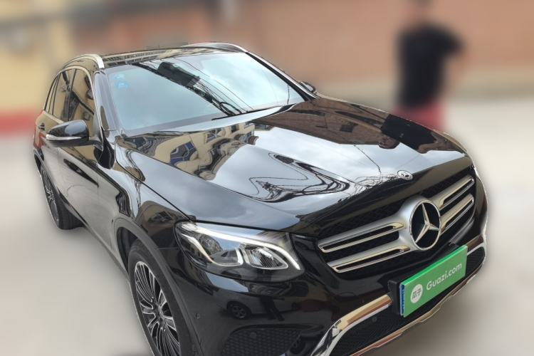 Used Mercedes-Benz GLC 2017 GLC 200 4MATIC Front Right 45 Deg