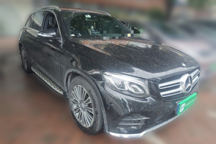 Used Mercedes-Benz GLC 2017 GLC 260 4MATIC Dynamic Edition Front Right 45 Deg
