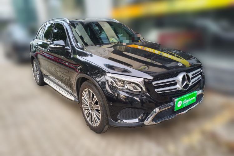 Used Mercedes-Benz GLC 2017 GLC 200 4MATIC Front Right 45 Deg