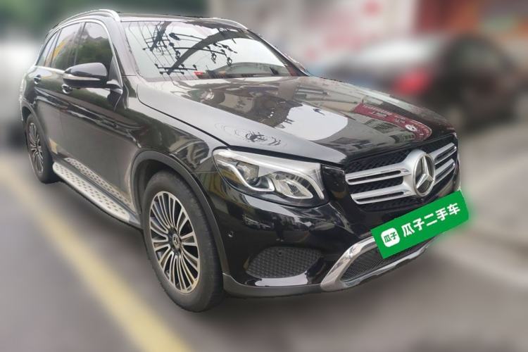 Used Mercedes-Benz GLC 2017 GLC 200 4MATIC Front Right 45 Deg