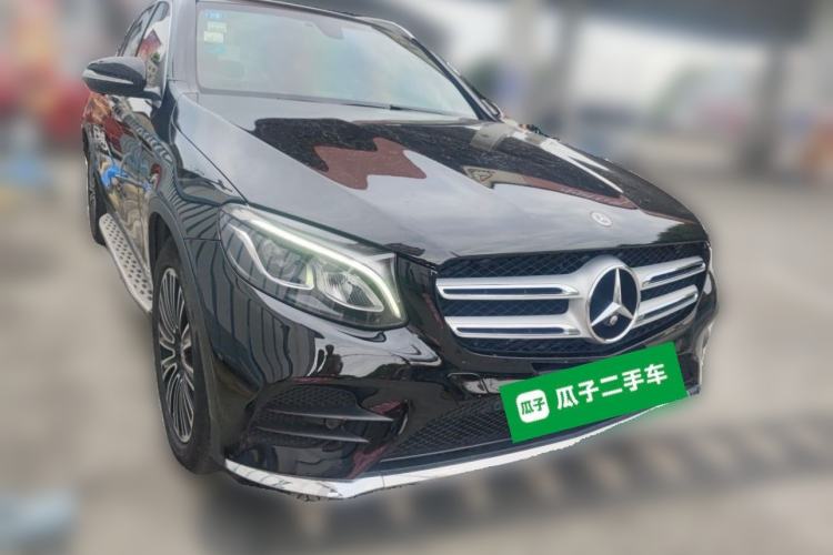 Used Mercedes-Benz GLC 2017 GLC 260 4MATIC Dynamic Edition Front Right 45 Deg
