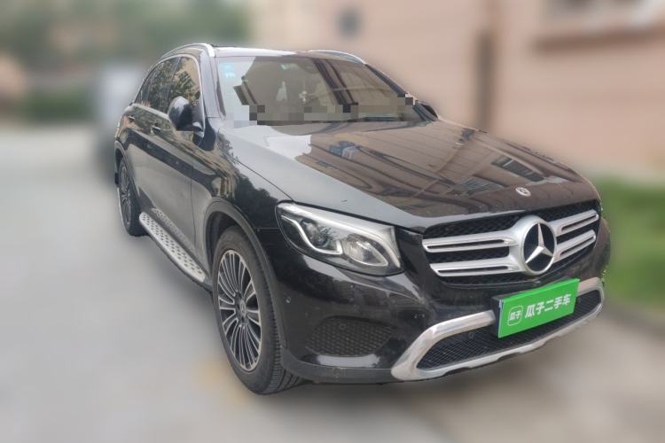 Used Mercedes-Benz GLC 2017 GLC 200 4MATIC Front Right 45 Deg