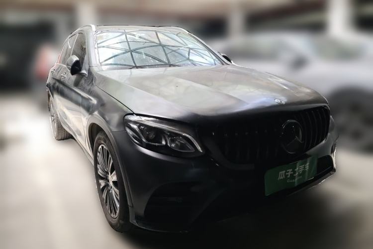 Used Mercedes-Benz GLC 2017 GLC 260 4MATIC Dynamic Edition Front Right 45 Deg