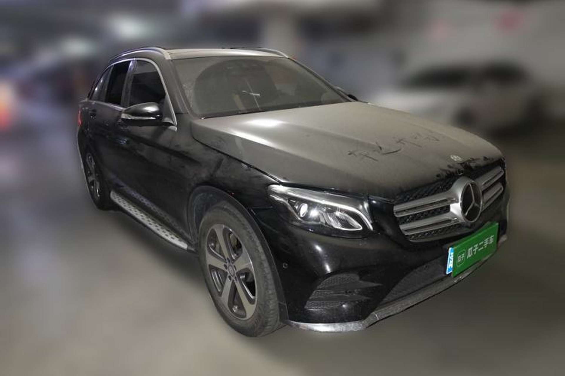 Used Mercedes-Benz GLC 2017 GLC 260 4MATIC Luxury Model Front Right 45 Deg