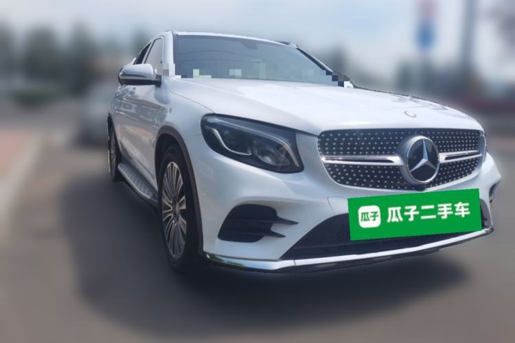 Used Mercedes-Benz GLC 2017 GLC 260 4MATIC Dynamic Edition Front Right 45 Deg