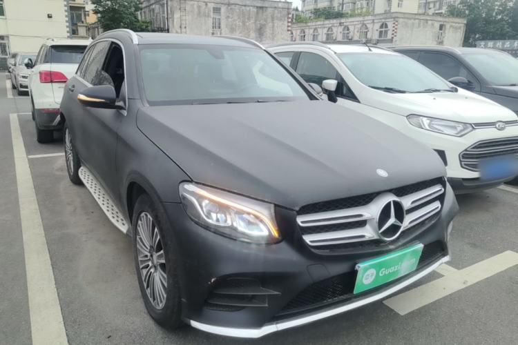Used Mercedes-Benz GLC 2017 GLC 260 4MATIC Dynamic Edition Front Right 45 Deg