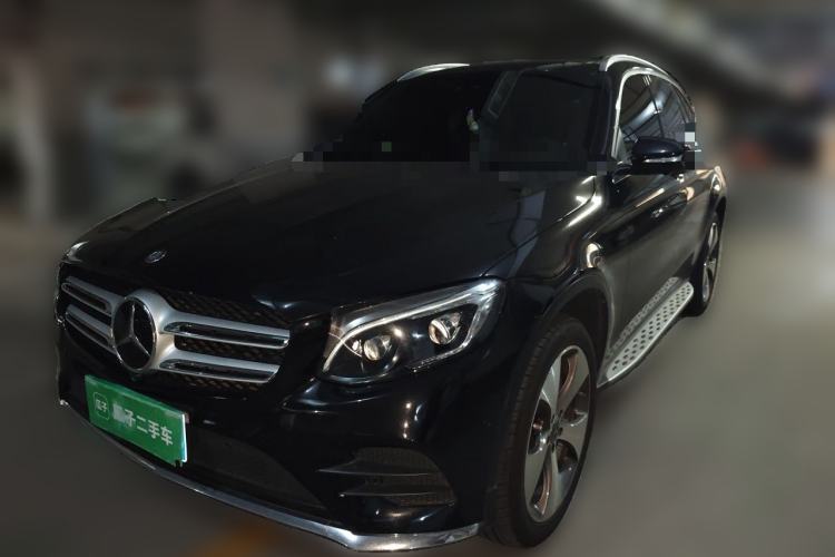 Used Mercedes-Benz GLC 2017 GLC 300 4MATIC Luxury Model Guazi used car, China used car export, Used car for sale, Used cars, Cheapest cars for sale