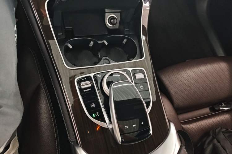 Used Mercedes-Benz GLC 2017 GLC 260 4MATIC Luxury Model Gear Lever
