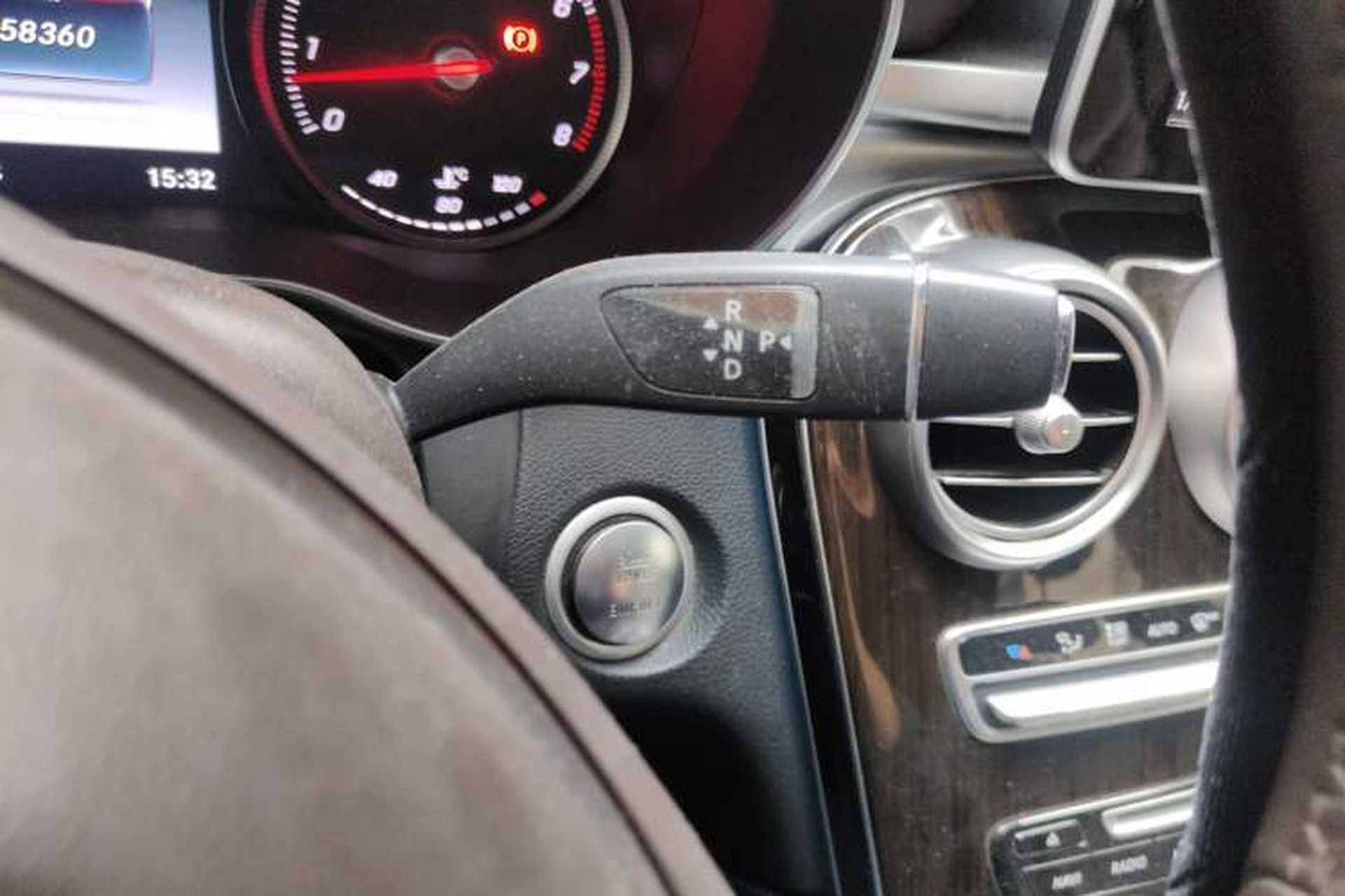 Used Mercedes-Benz GLC 2017 GLC 260 4MATIC Luxury Model Gear Lever