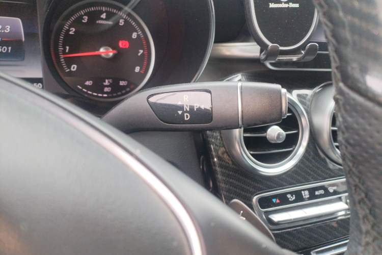 Used Mercedes-Benz GLC 2017 GLC 200 4MATIC Gear Lever