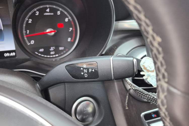 Used Mercedes-Benz GLC 2017 GLC 200 4MATIC Gear Lever