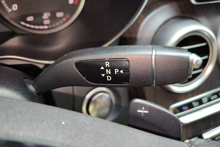 Used Mercedes-Benz GLC 2017 GLC 200 4MATIC Gear Lever