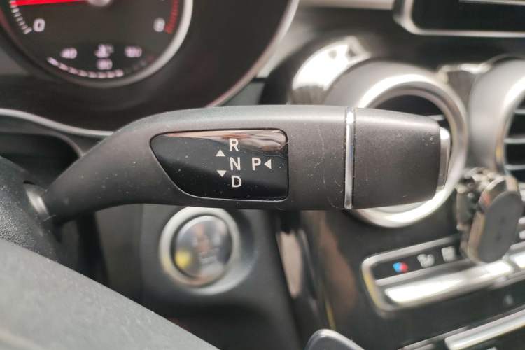 Used Mercedes-Benz GLC 2017 GLC 200 4MATIC Gear Lever