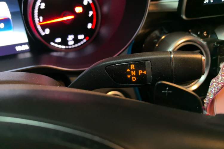 Used Mercedes-Benz GLC 2017 GLC 200 4MATIC Gear Lever