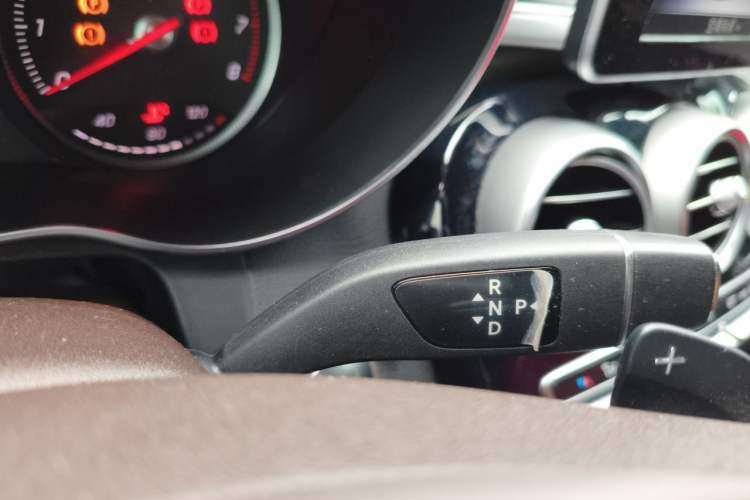 Used Mercedes-Benz GLC 2017 GLC 200 4MATIC Gear Lever