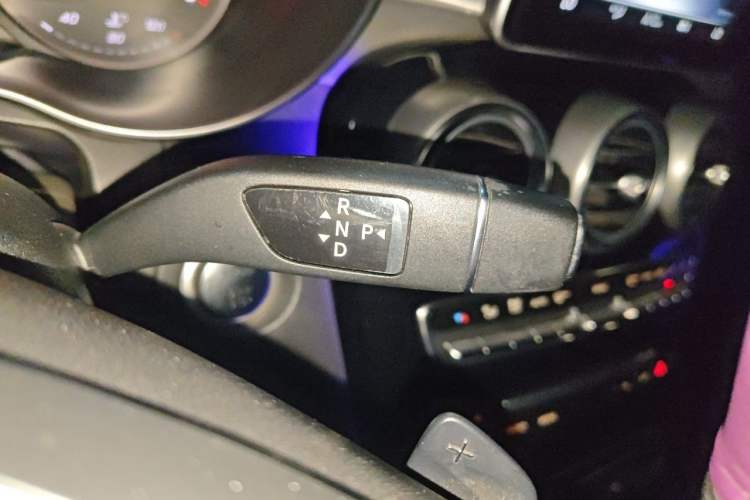 Used Mercedes-Benz GLC 2017 GLC 200 4MATIC Gear Lever