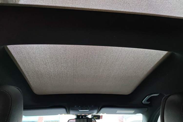 Used Mercedes-Benz GLC 2017 GLC 260 4MATIC Dynamic Edition Headliner