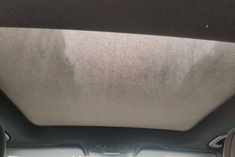 Used Mercedes-Benz GLC 2017 GLC 260 4MATIC Luxury Model Headliner