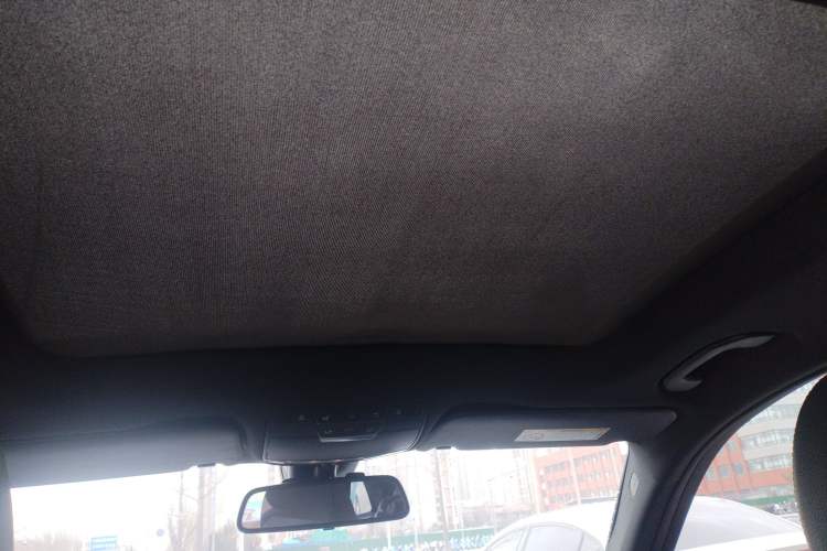 Used Mercedes-Benz GLC 2017 GLC 200 4MATIC Headliner