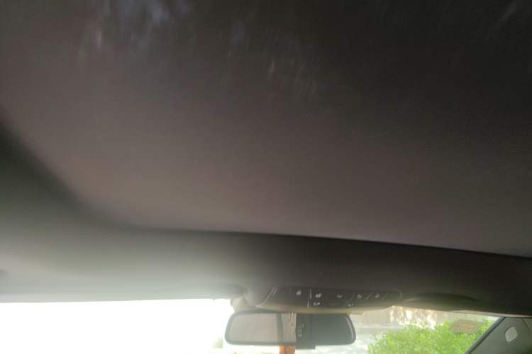 Used Mercedes-Benz GLC 2017 GLC 300 4MATIC Sport Edition Headliner