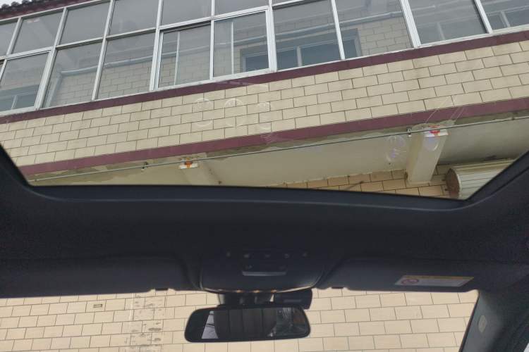 Used Mercedes-Benz GLC 2017 GLC 260 4MATIC Dynamic Edition Headliner