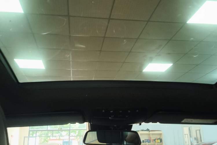 Used Mercedes-Benz GLC 2017 GLC 260 4MATIC Luxury Model Headliner