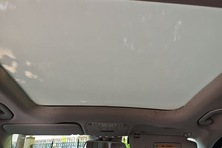 Used Mercedes-Benz GLC 2017 GLC 260 4MATIC Luxury Model Headliner