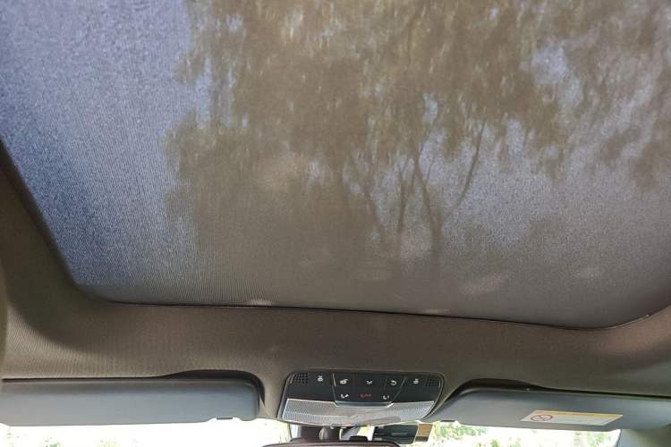 Used Mercedes-Benz GLC 2017 GLC 200 4MATIC Headliner