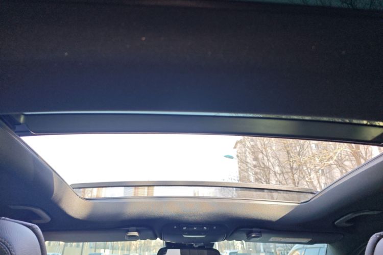 Used Mercedes-Benz GLC 2017 GLC 260 4MATIC Luxury Model Headliner
