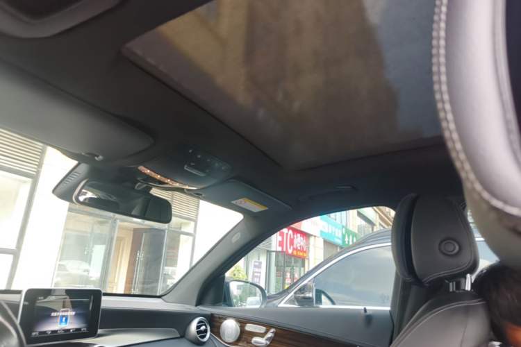 Used Mercedes-Benz GLC 2017 GLC 260 4MATIC Luxury Model Headliner
