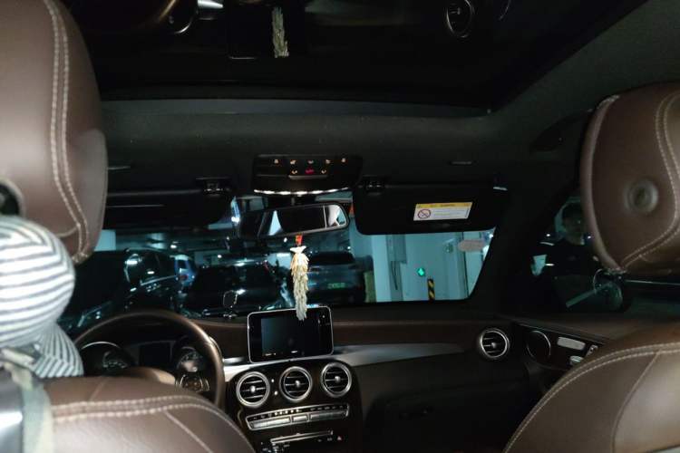 Used Mercedes-Benz GLC 2017 GLC 260 4MATIC Dynamic Edition Headliner