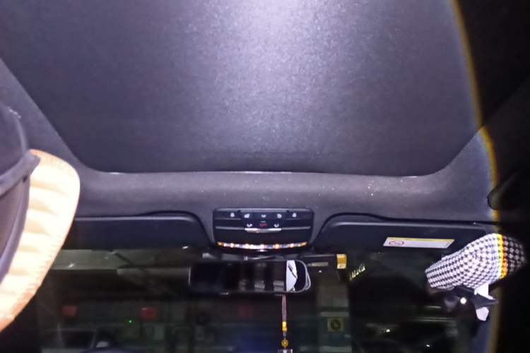 Used Mercedes-Benz GLC 2017 GLC 260 4MATIC Luxury Model Headliner