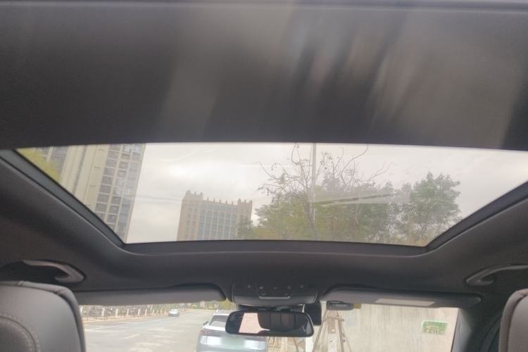 Used Mercedes-Benz GLC 2017 GLC 300 4MATIC Sport Edition Headliner