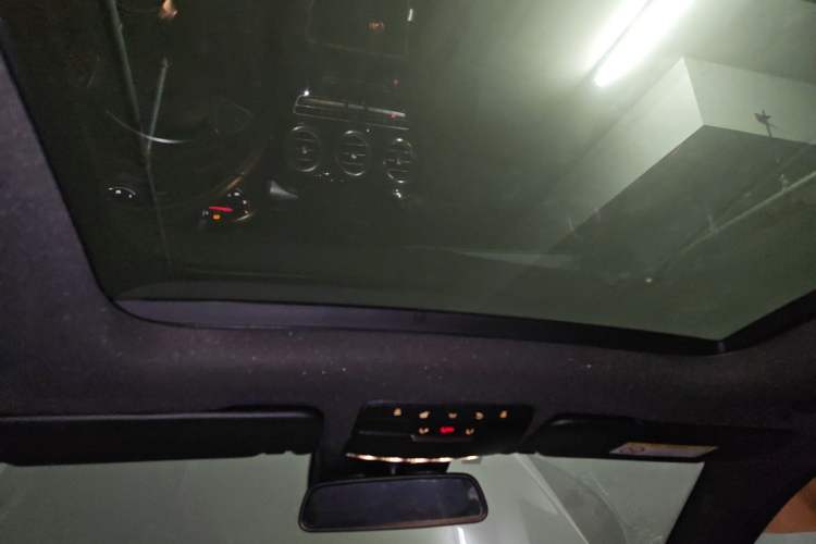 Used Mercedes-Benz GLC 2017 GLC 260 4MATIC Luxury Model Headliner