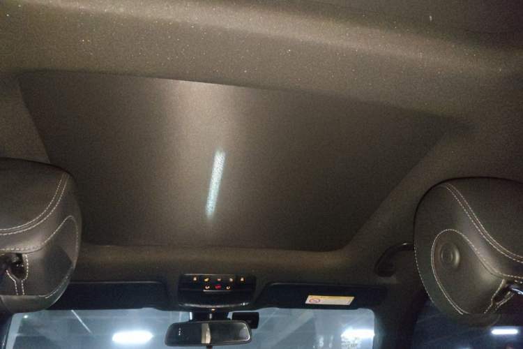 Used Mercedes-Benz GLC 2017 GLC 200 4MATIC Headliner