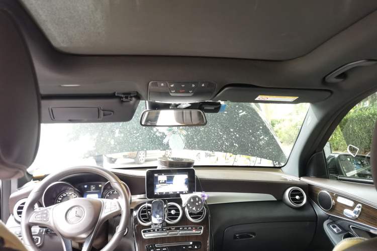 Used Mercedes-Benz GLC 2017 GLC 260 4MATIC Luxury Model Headliner