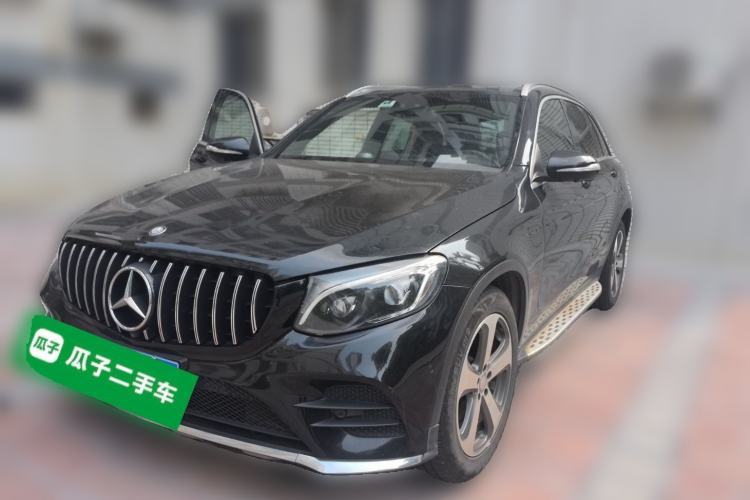 Used Mercedes-Benz GLC 2017 GLC 300 4MATIC Sport Edition Guazi used car, China used car export, Used car for sale, Used cars, Cheapest cars for sale
