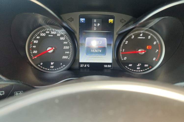 Used Mercedes-Benz GLC 2017 GLC 260 4MATIC Luxury Model Instrument Cluster