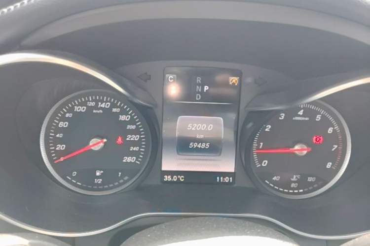 Used Mercedes-Benz GLC 2017 GLC 260 4MATIC Luxury Model Instrument Cluster