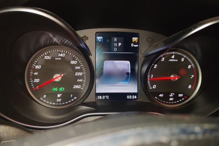 Used Mercedes-Benz GLC 2017 GLC 260 4MATIC Luxury Model Instrument Cluster