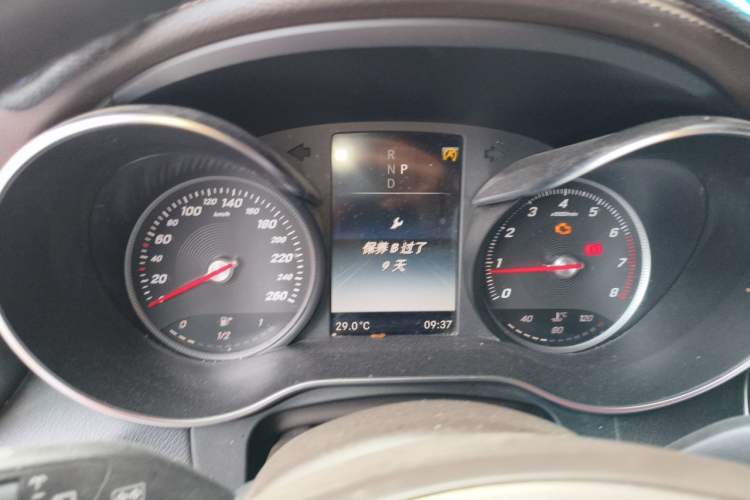 Used Mercedes-Benz GLC 2017 GLC 300 4MATIC Sport Edition Instrument Cluster