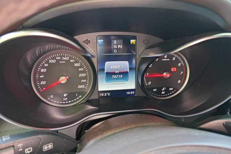 Used Mercedes-Benz GLC 2017 GLC 200 4MATIC Instrument Cluster