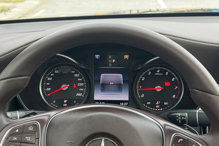 Used Mercedes-Benz GLC 2017 GLC 260 4MATIC Dynamic Edition Instrument Cluster