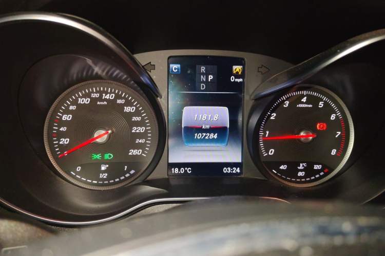 Used Mercedes-Benz GLC 2017 GLC 260 4MATIC Luxury Model Instrument Cluster