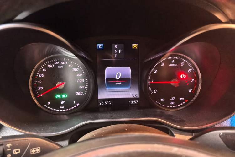 Used Mercedes-Benz GLC 2017 GLC 260 4MATIC Dynamic Edition Instrument Cluster