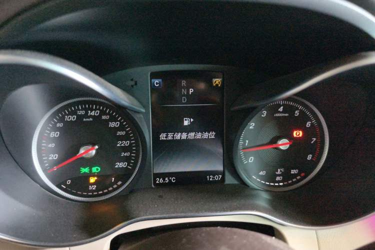 Used Mercedes-Benz GLC 2017 GLC 260 4MATIC Luxury Model Instrument Cluster