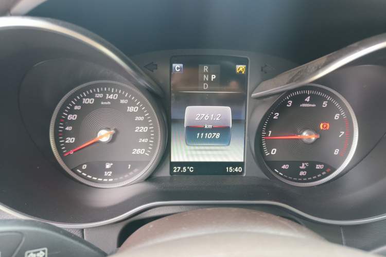 Used Mercedes-Benz GLC 2017 GLC 260 4MATIC Dynamic Edition Instrument Cluster